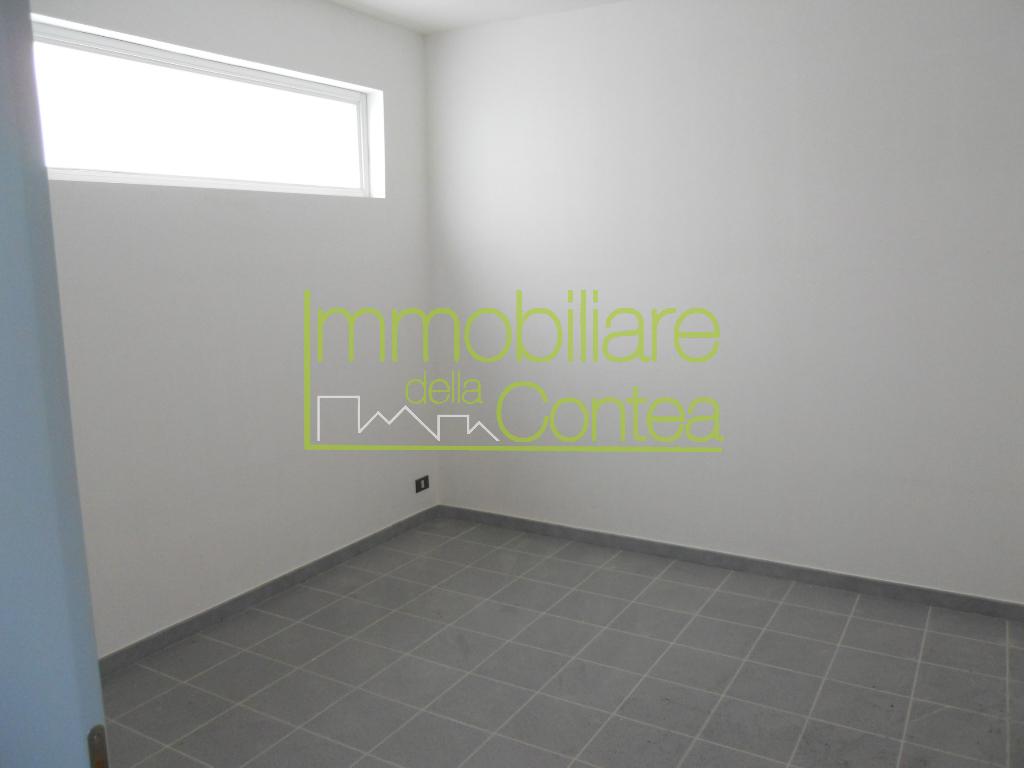 LUMINOSO UFFICIO RIF 575 - Immagine# 1