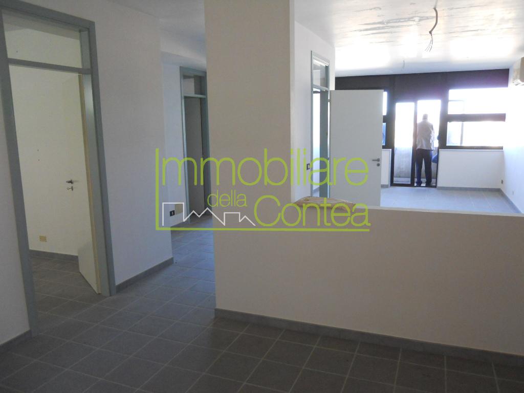 LUMINOSO UFFICIO RIF 575 - Immagine# 1
