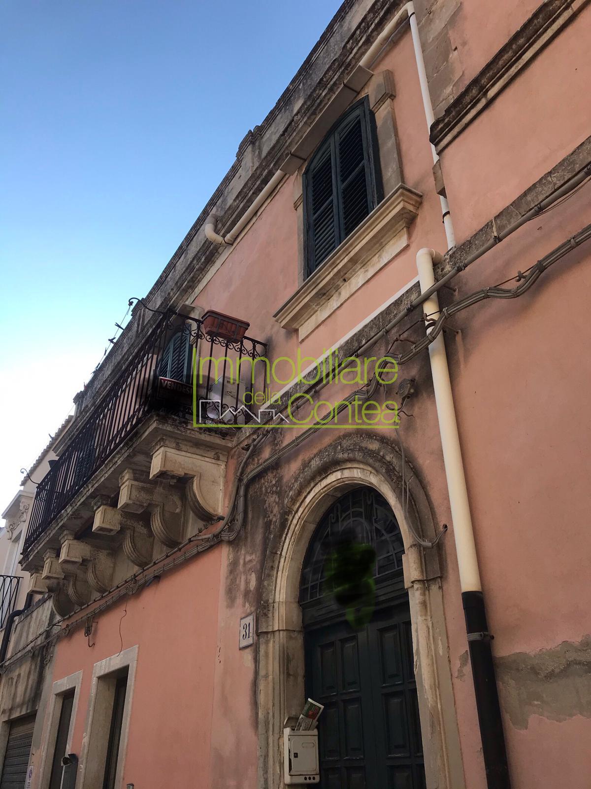 PICCOLO STABILE RIF 576 - Immagine# 1
