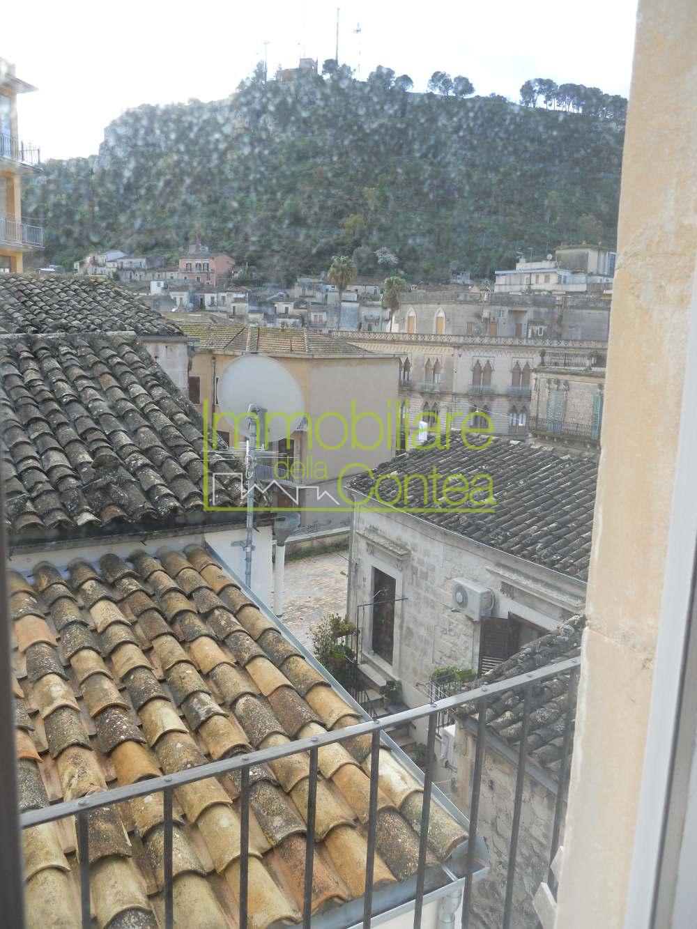 PICCOLA STRUTTURA RICETTIVA IN CENTRO STORICO RIF 587 - Immagine# 1