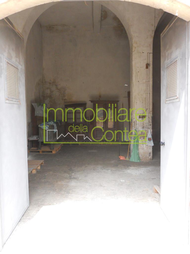 GRANDE E COMODO GARAGE RIF. 605 - Immagine# 1