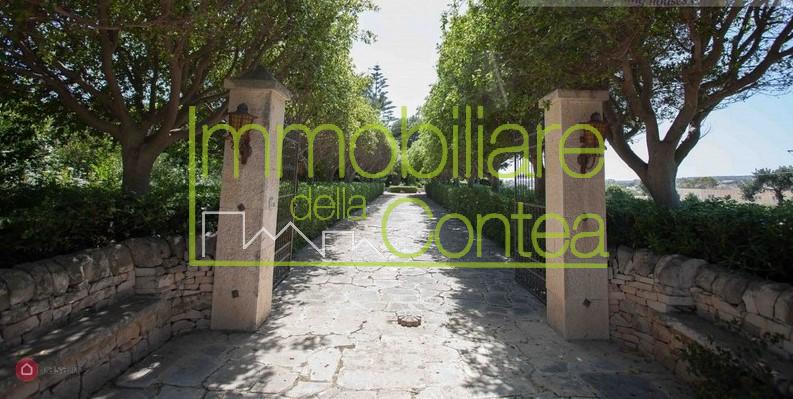 VILLA IMMERSA NELLA CAMPAGNA RIF. 603 - Immagine# 1