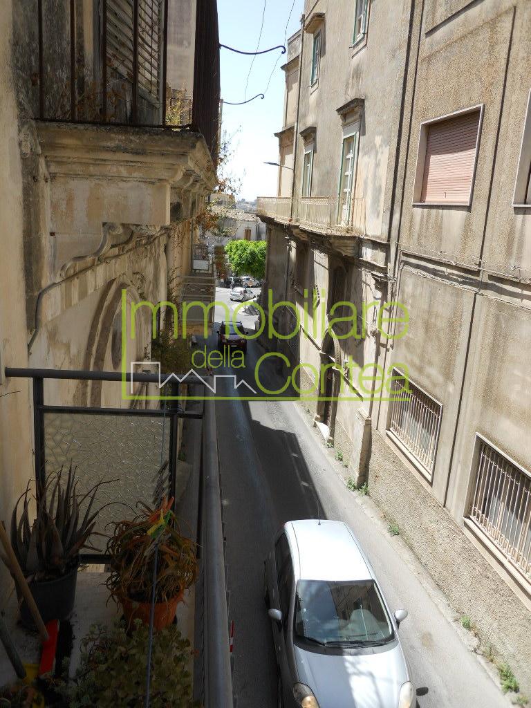 PALAZZINA INDIPENDENTE RIF 615 - Immagine# 1