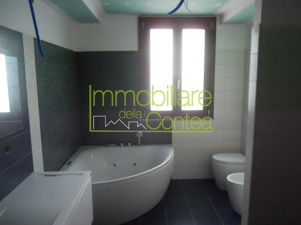 GRANDE E LUMINOSO APPARTAMENTO RIF. 618 - Immagine# 1