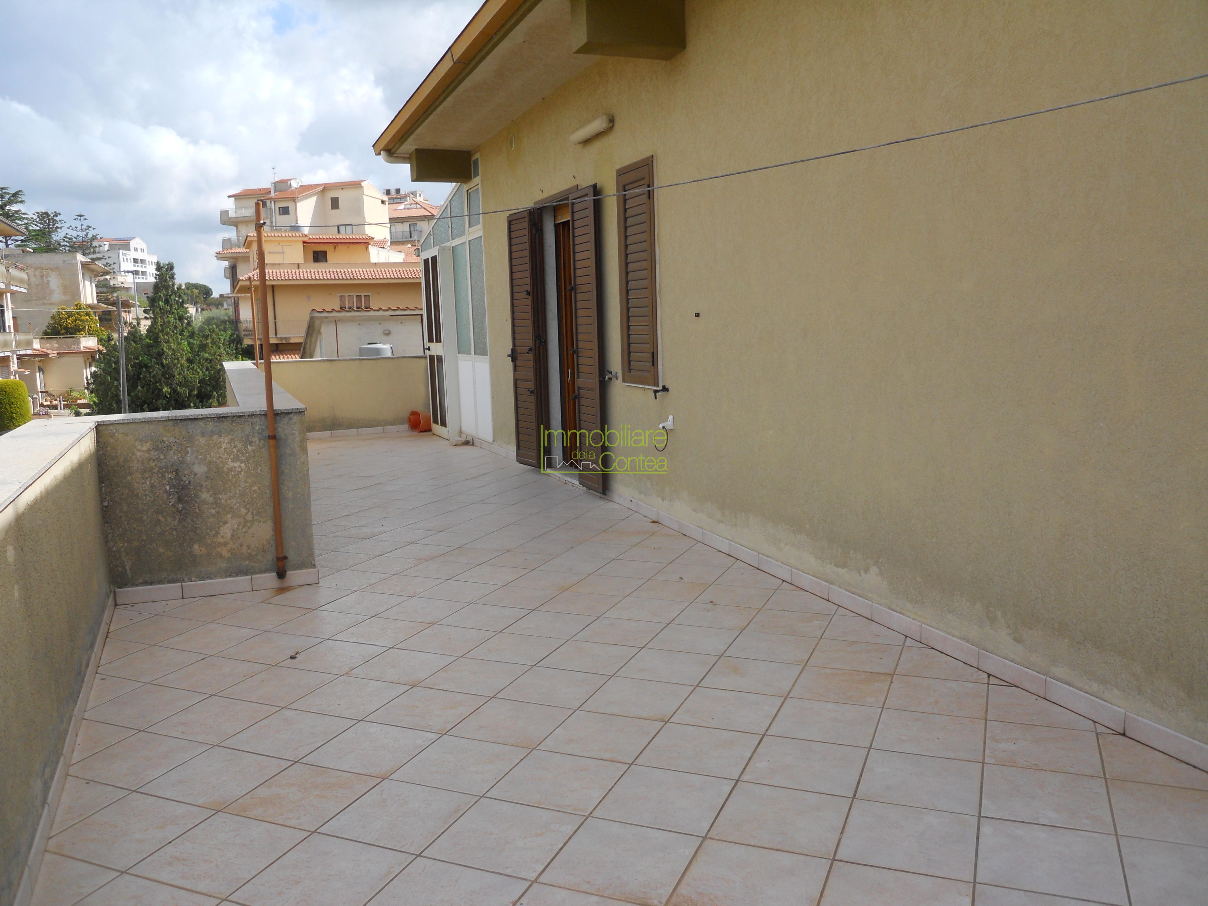 APPARTAMENTO IN STABILE BIFAMILIARE RIF 649 - Immagine# 1
