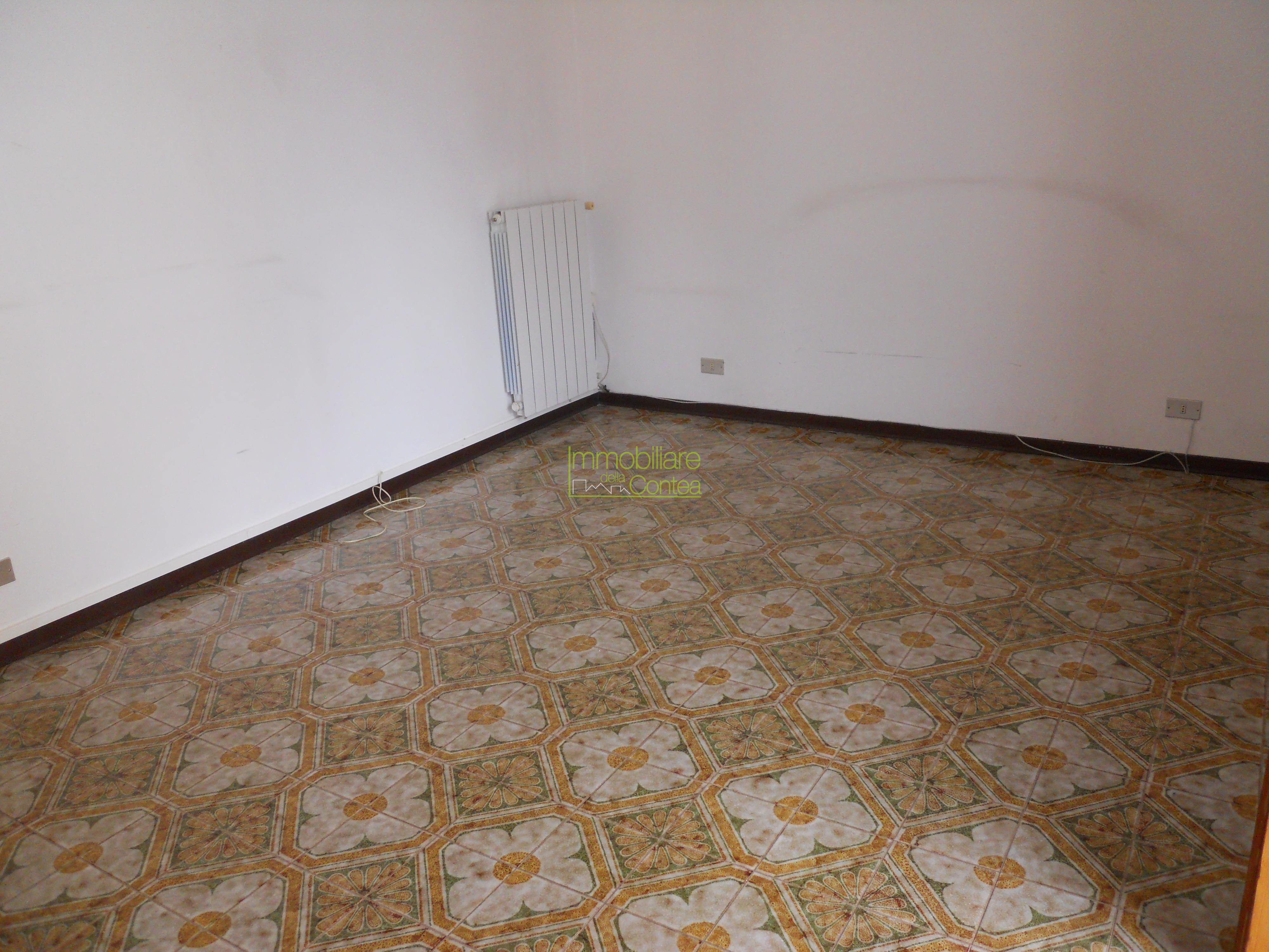 APPARTAMENTO IN STABILE BIFAMILIARE RIF 649 - Immagine# 1