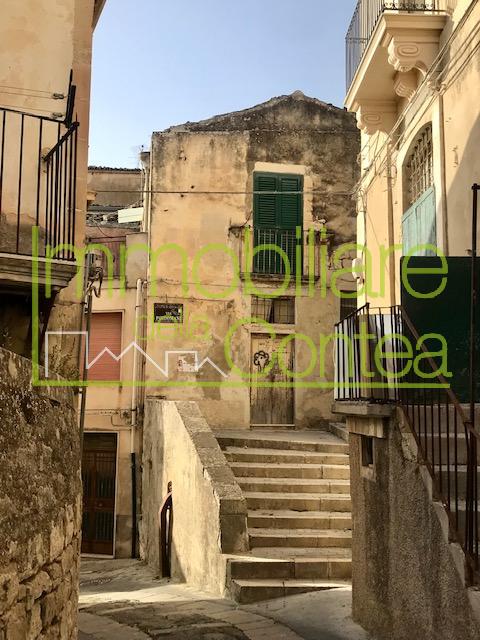 CASA CON TERRAZZO PANORAMICO RIF 650 - Immagine# 1