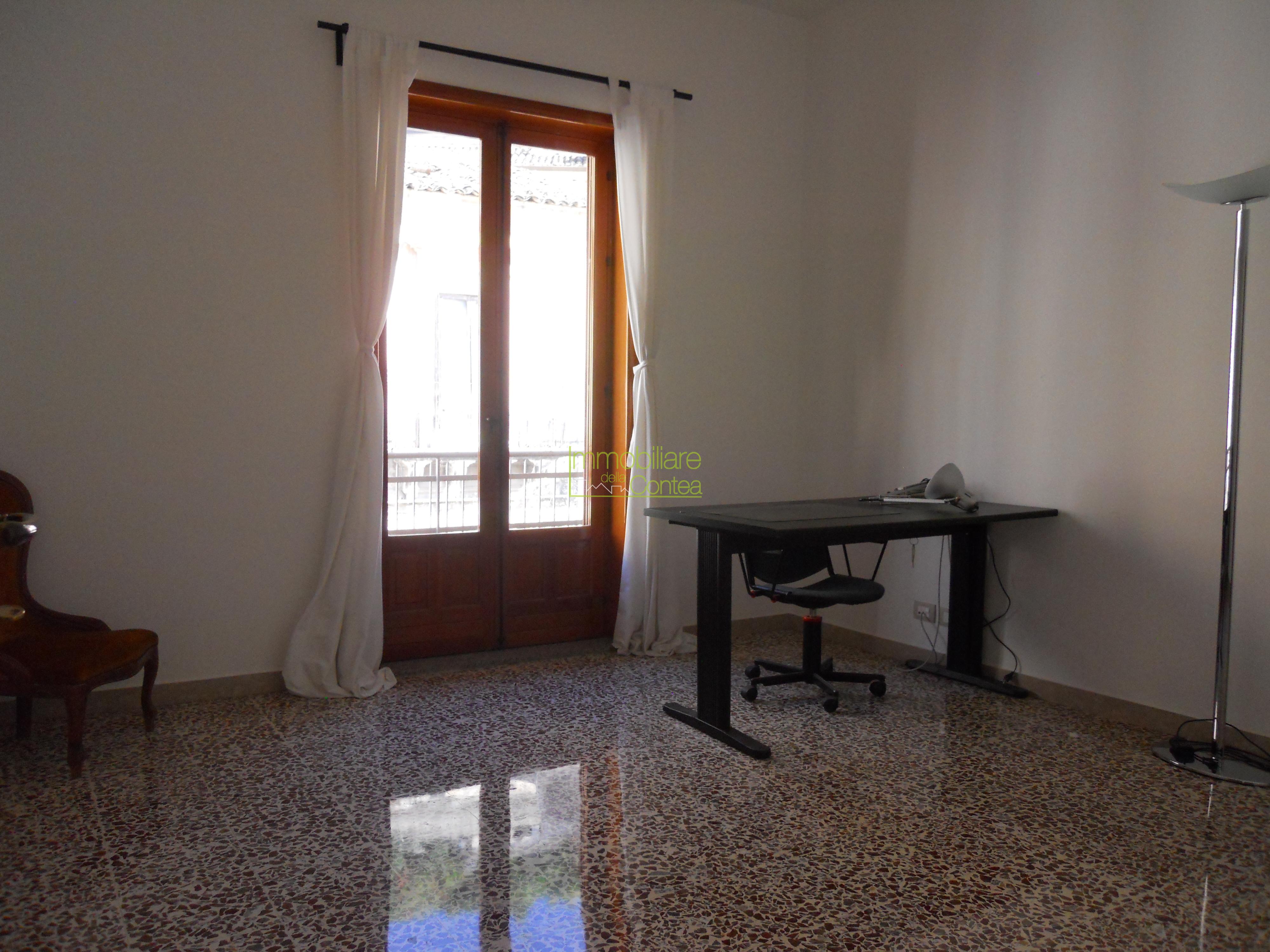 APPARTAMENTO CON TERRAZZE PANORAMICHE RIF 655 - Immagine# 1