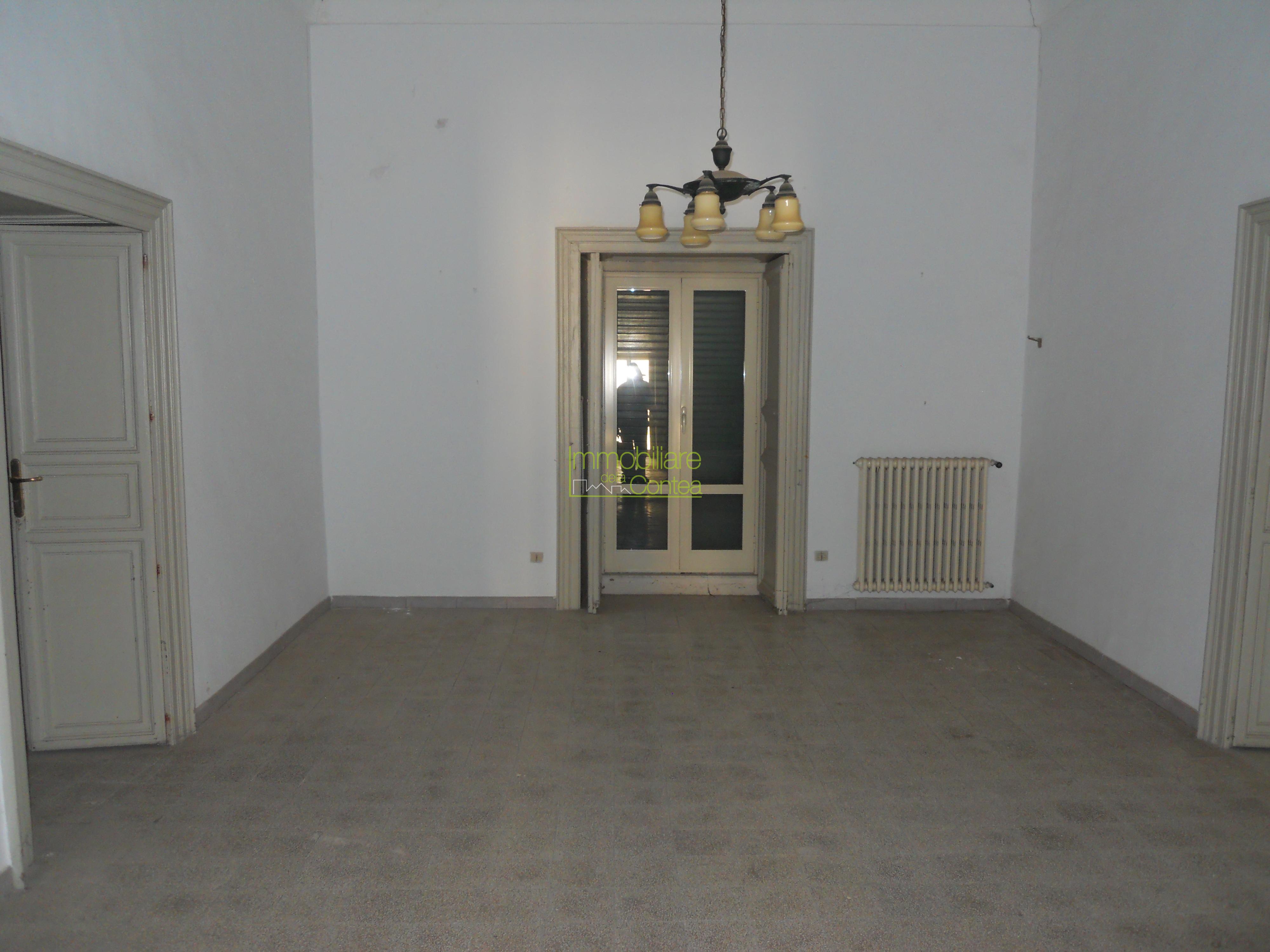 GRANDE PALAZZO STORICO RIF 657 - Immagine# 1