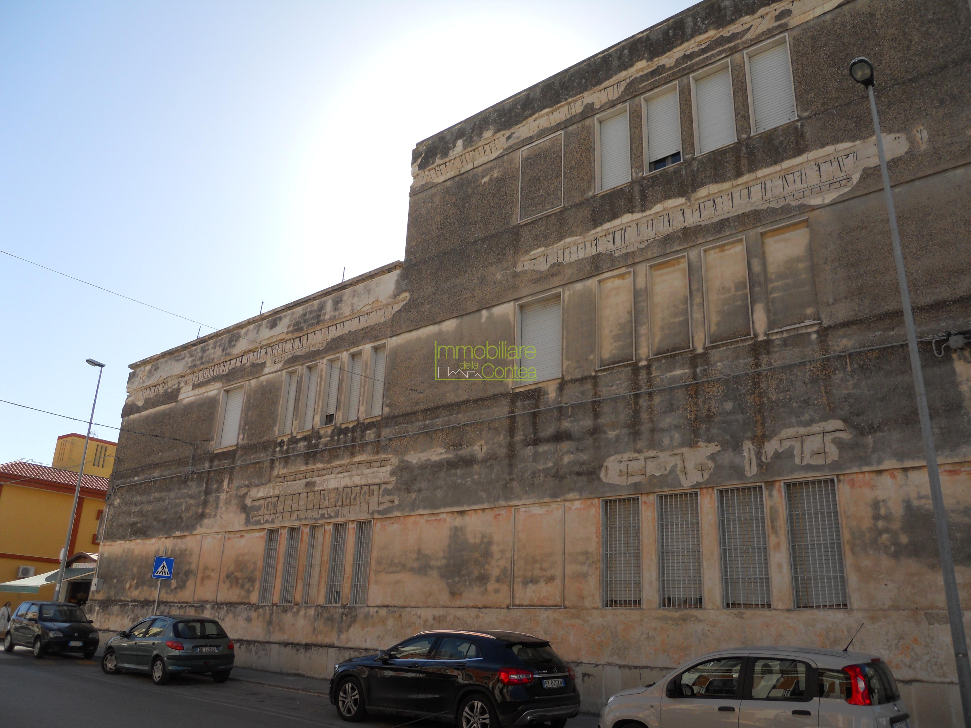 GRANDE PALAZZO STORICO RIF 657 - Immagine# 1