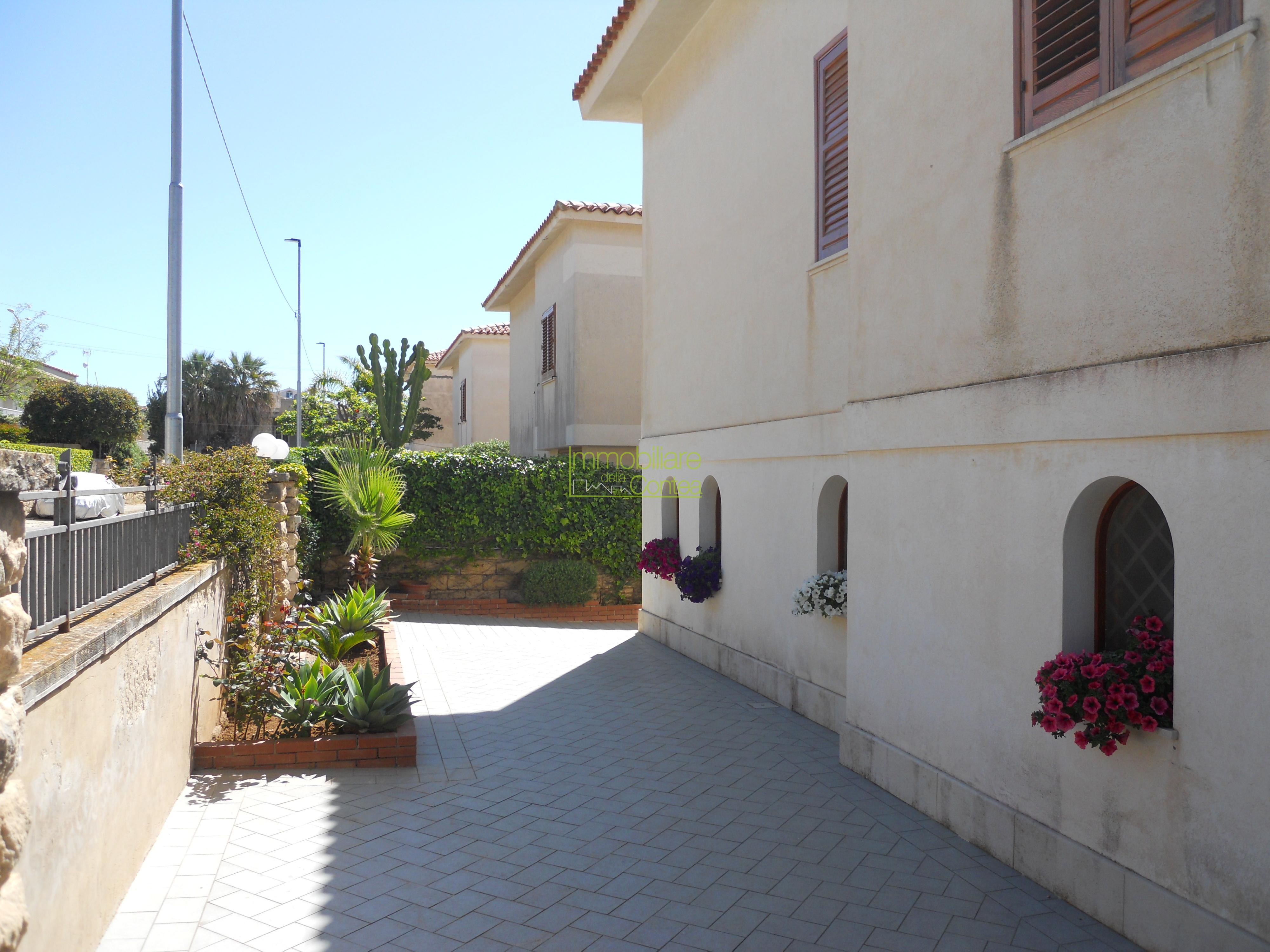 GRANDE VILLA A MARINA DI MODICA RIF.637 - Immagine# 1