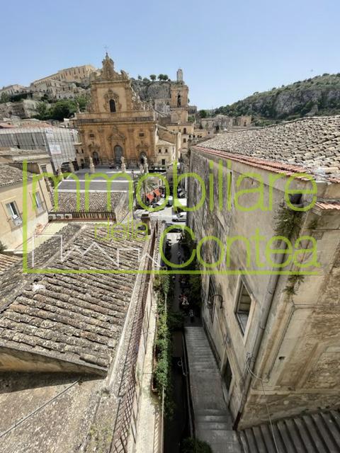 BILOCALE PANORAMICO CON DAMMUSO - Immagine# 1