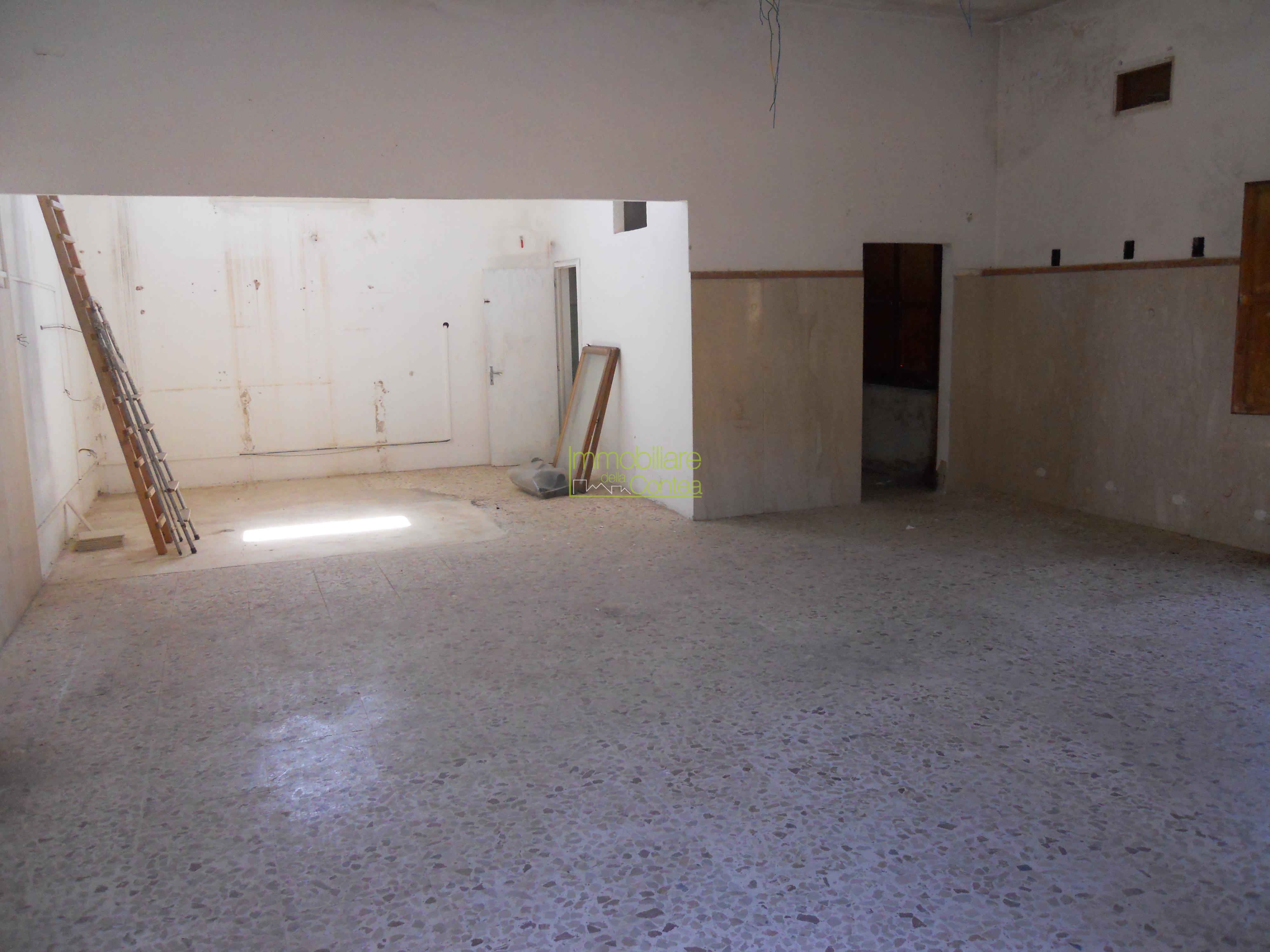 LOCALE ARTIGIANALE - Immagine# 1