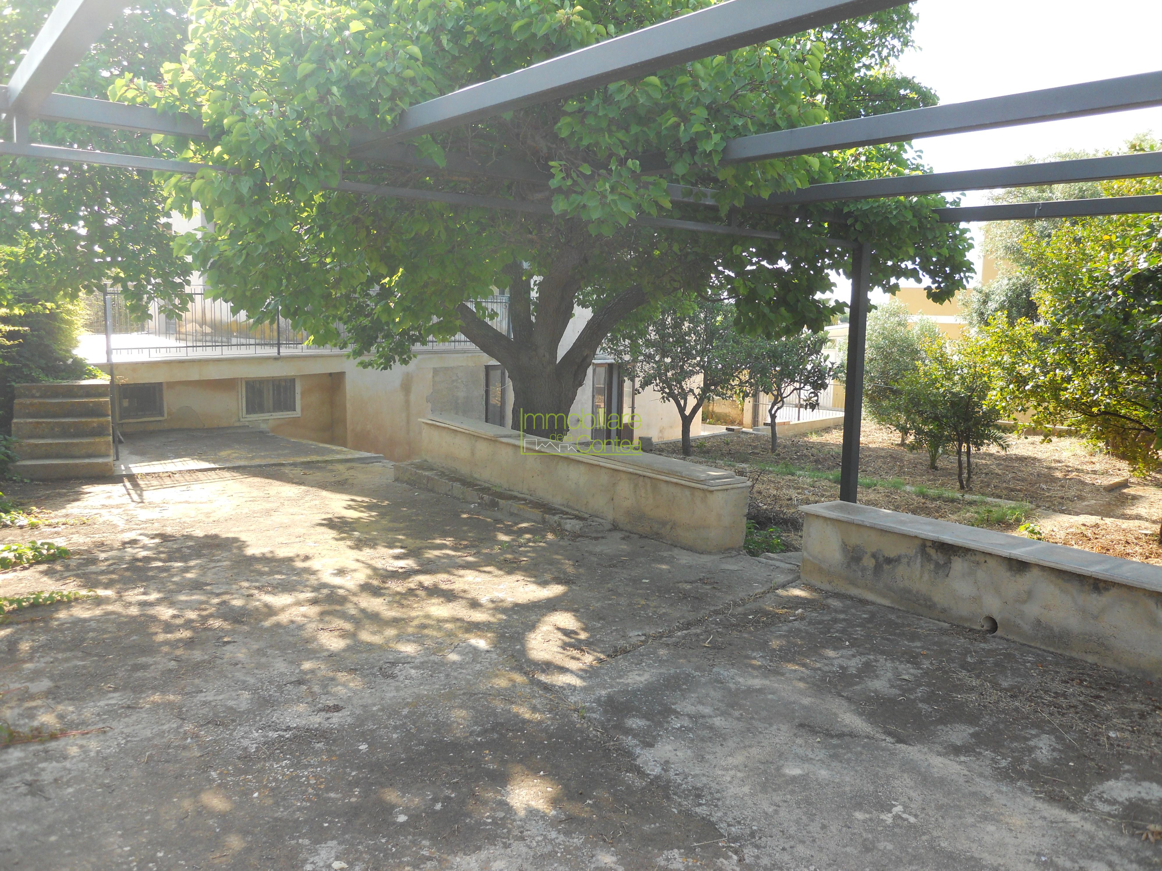 LOCALE ARTIGIANALE - Immagine# 1