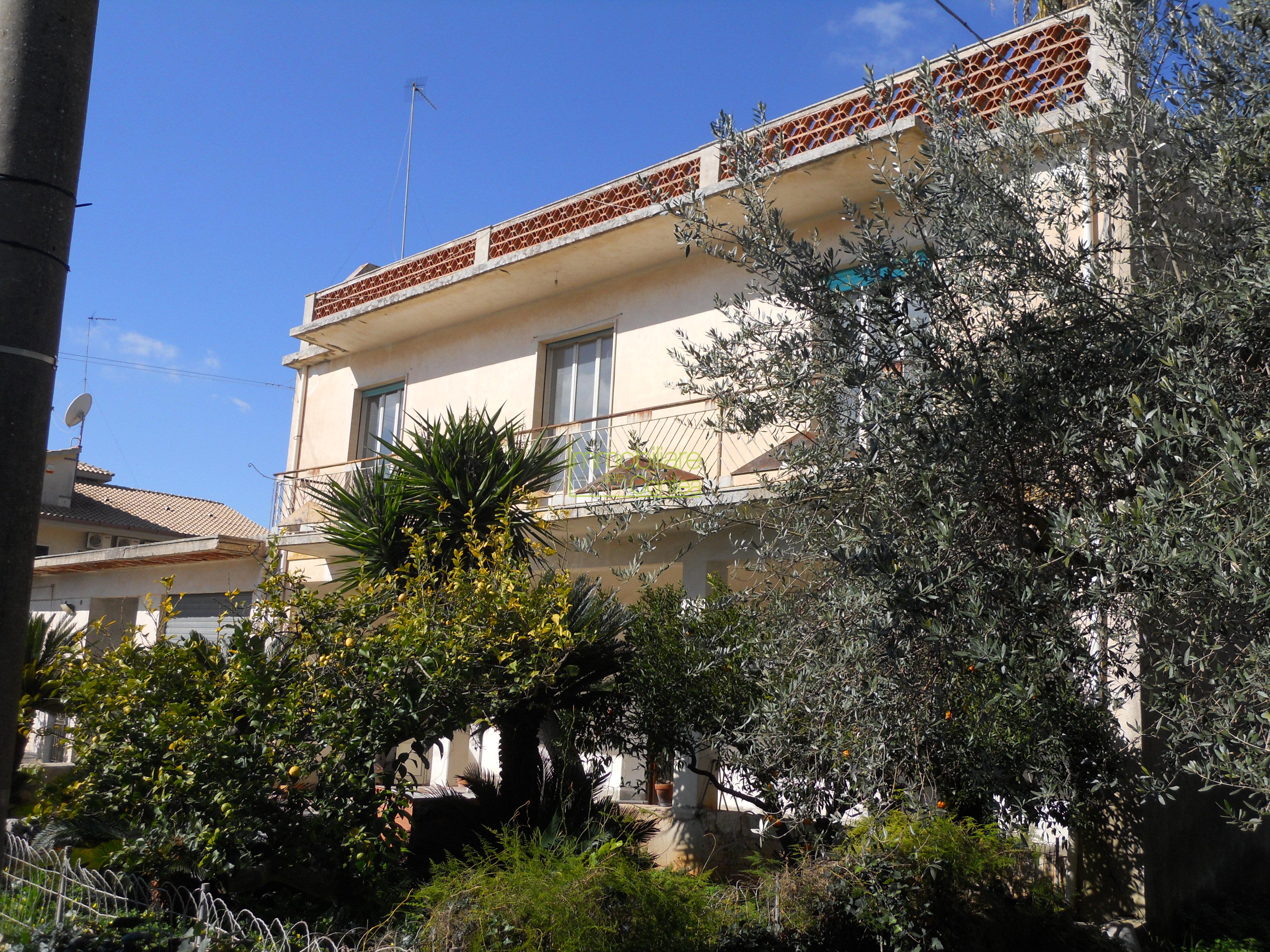 CASA INDIPENDENTE IN CENTRO ABITATO RIF.697 - Immagine# 1
