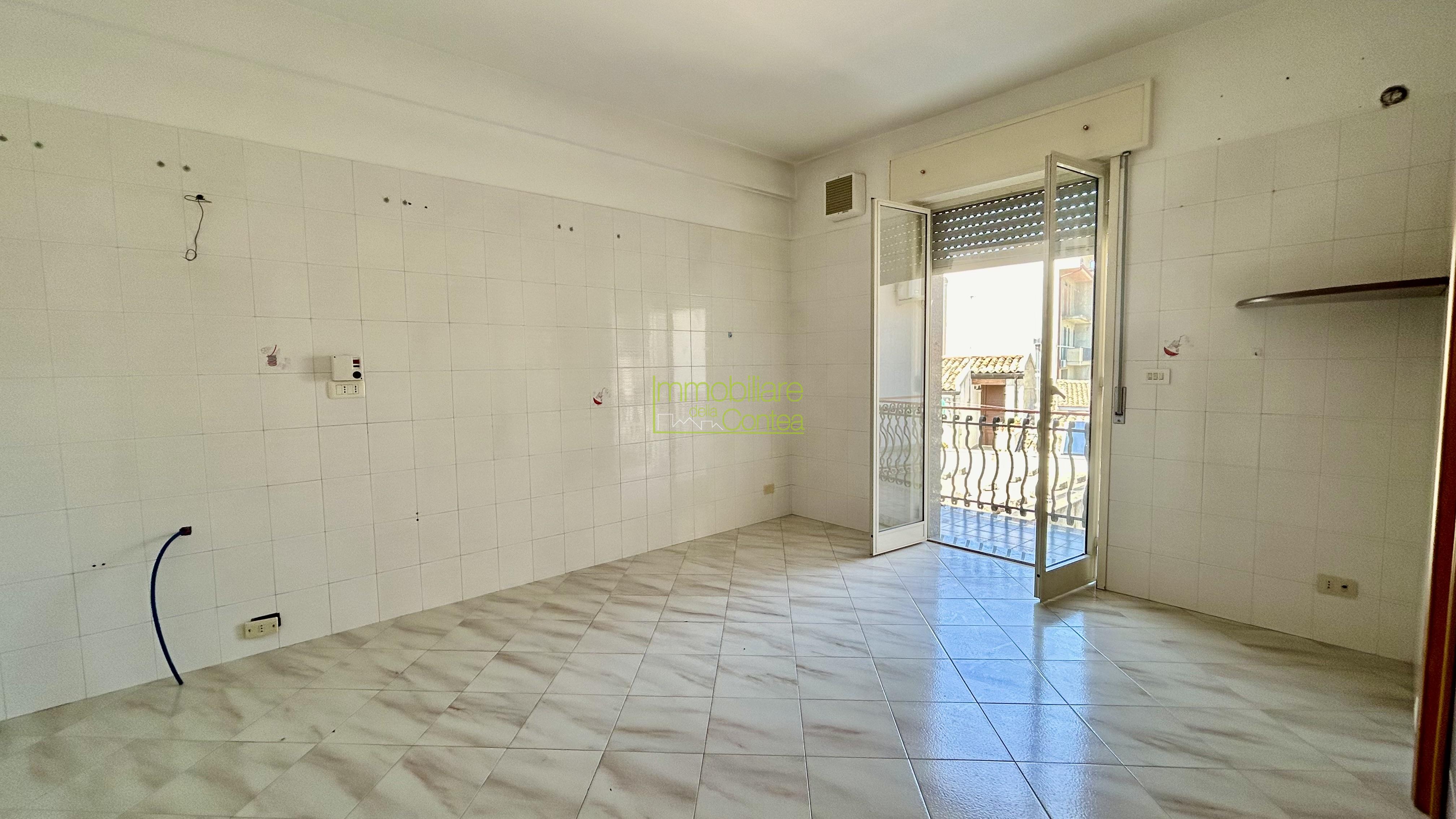 GRANDE APPARTAMENTO IN PICCOLO STABILE RIF.720 - Immagine# 1