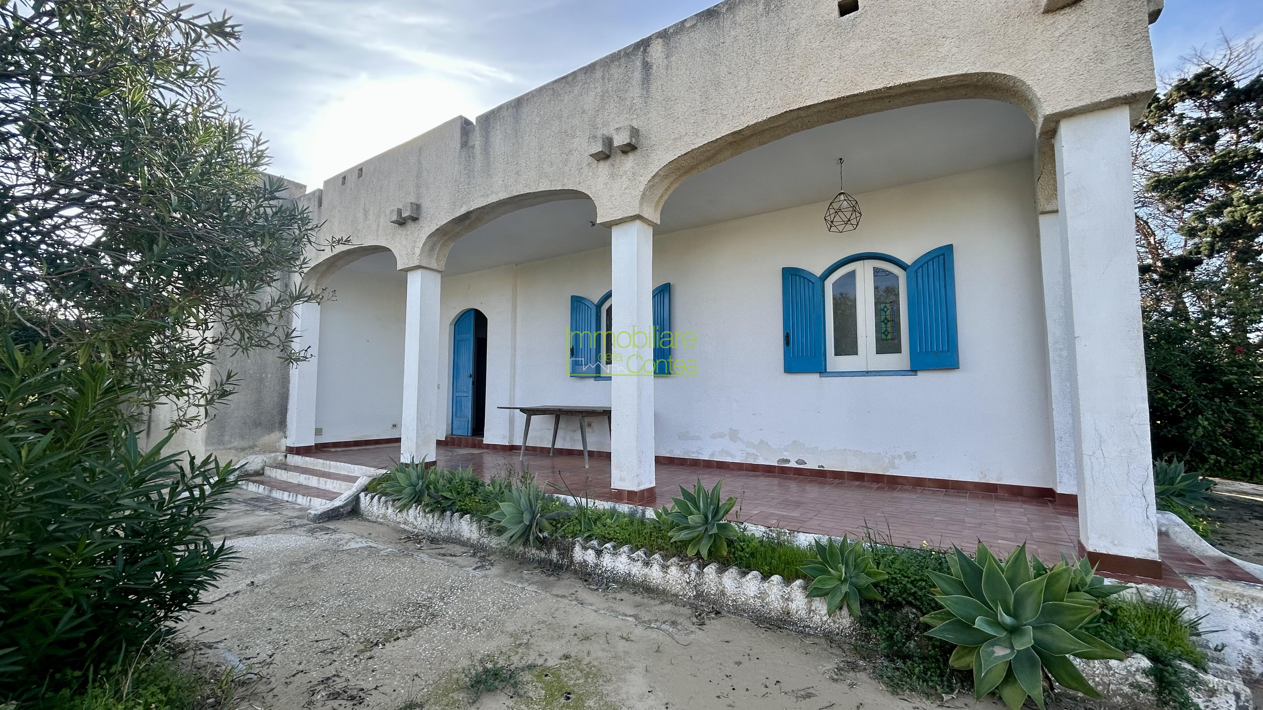 VILLA SULLA SPIAGGIA - Immagine# 1