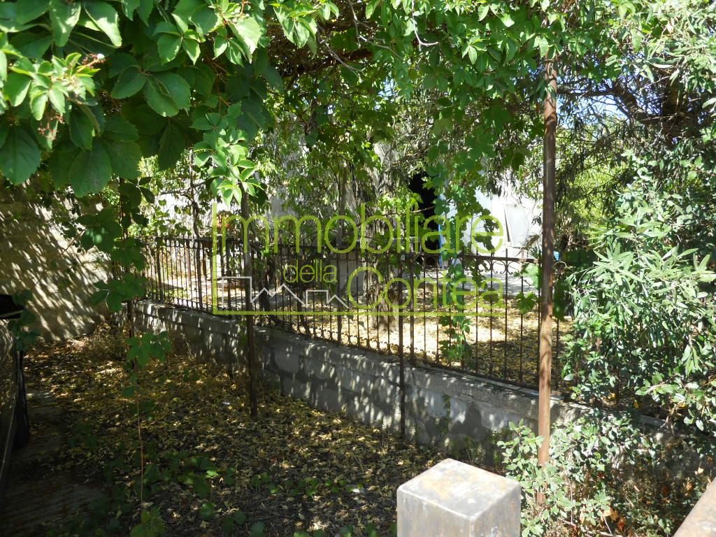 VILLA CON TRE ANNESSI RIF 545 - Immagine# 1